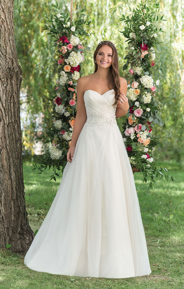 hochzeitskleid graz brautmode neue kollektion brautkleider edegger brautmoden hochzeitskleid graz brautmode neue kollektion brautkleider edegger brautmoden